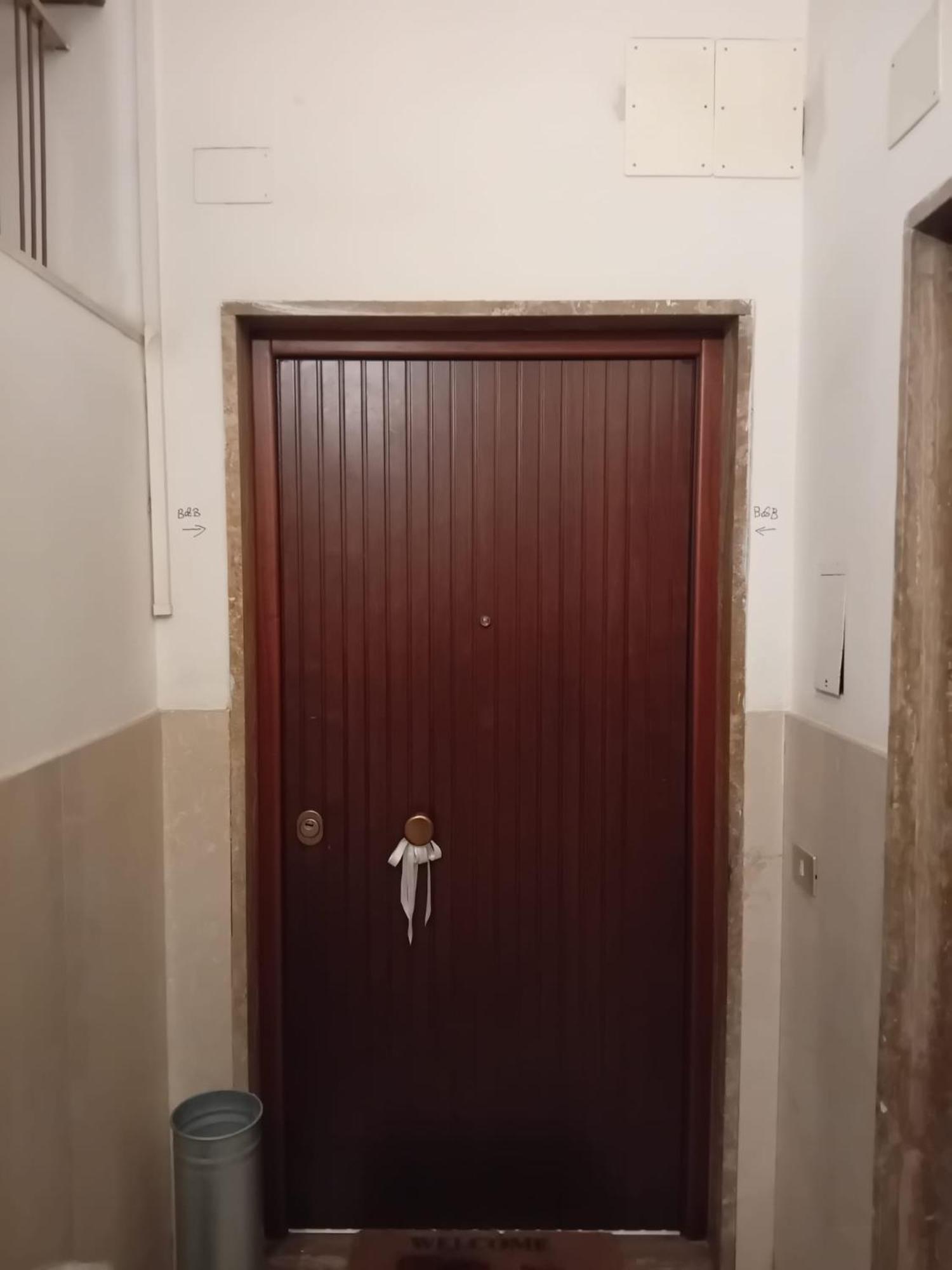 Appartamento Incantevole Con Patio Firenze Kültér fotó
